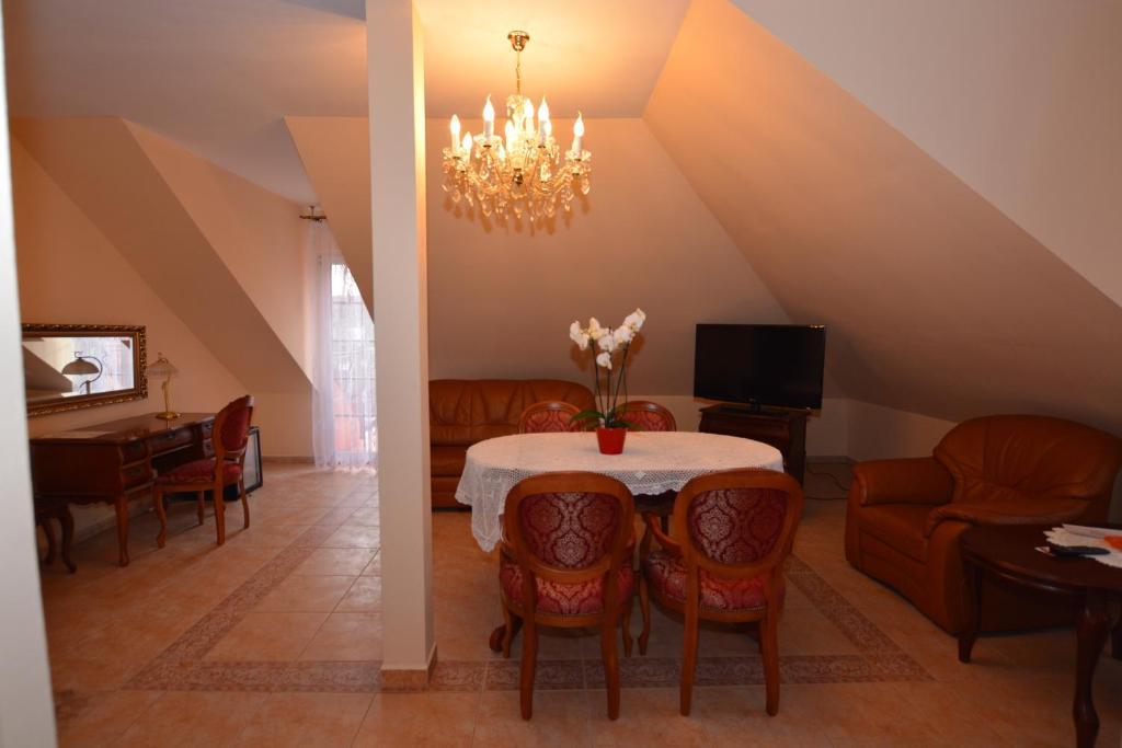 Hotel Gracja Gorzów Wielkopolski Buitenkant foto