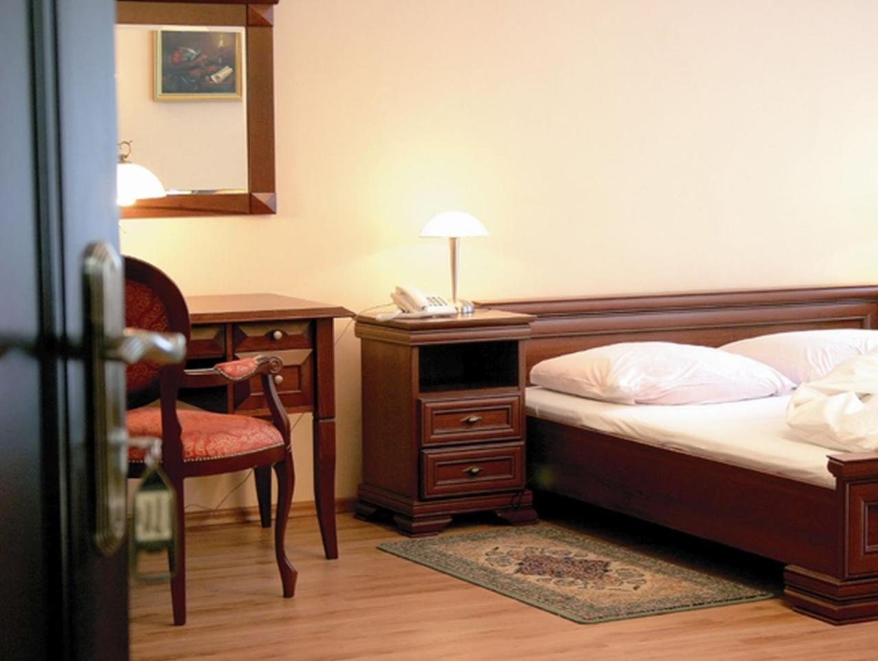 Hotel Gracja Gorzów Wielkopolski Buitenkant foto